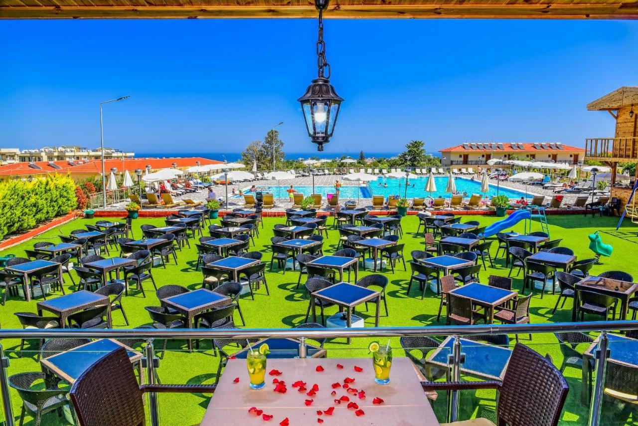 Riverside Garden Resort & Suna'S Beach Club Krini Buitenkant foto